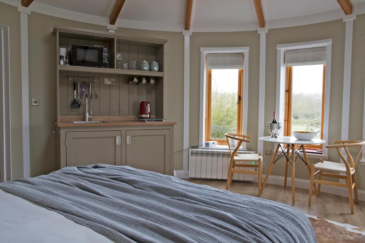 Nether Farm Roundhouses - Henmore Water & Sturston Winds With Hot Tubs - Bradley Wood No Hot Tub Holiday home