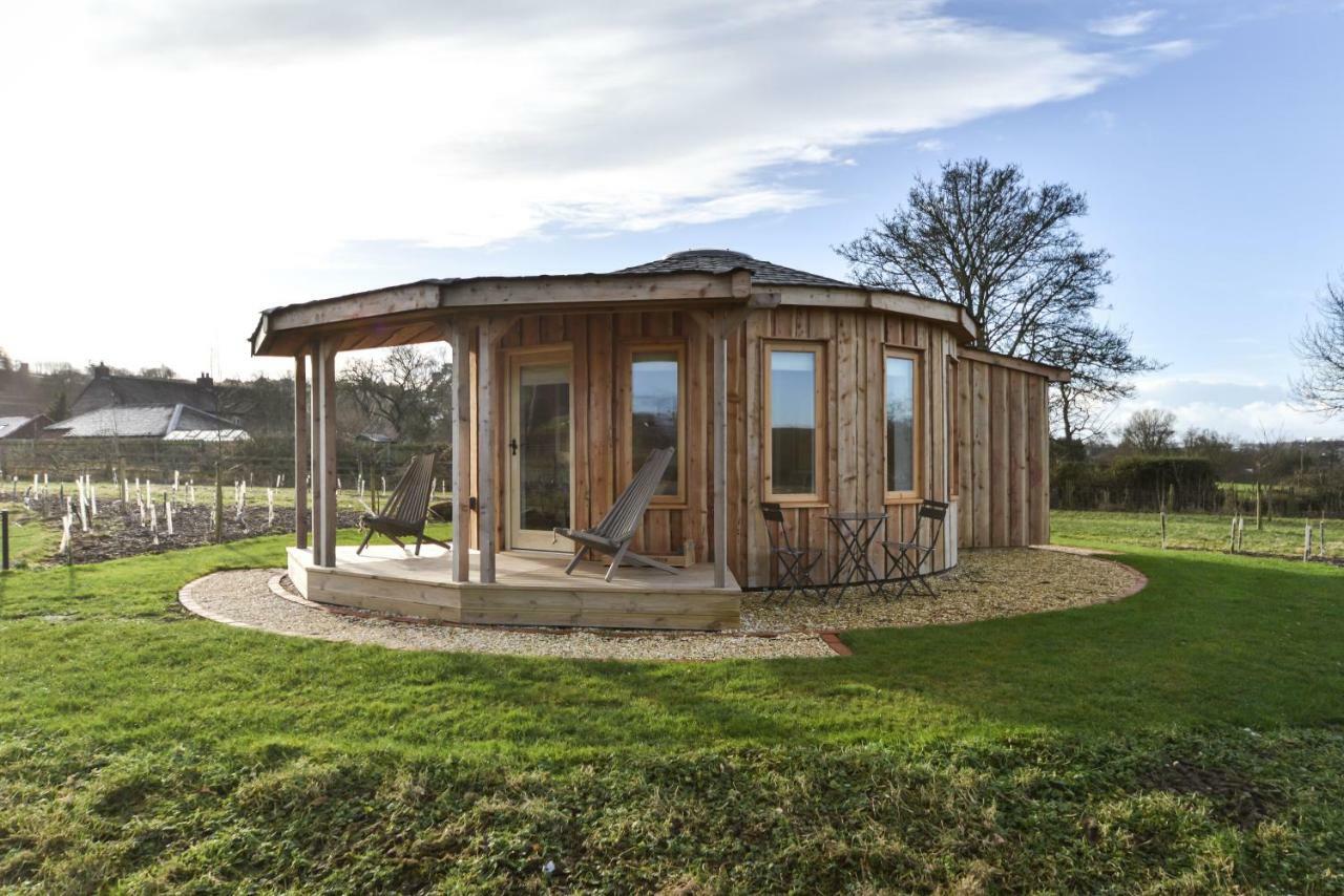 Nether Farm Roundhouses - Henmore Water & Sturston Winds With Hot Tubs - Bradley Wood No Hot Tub * Ashbourne (Derbyshire)